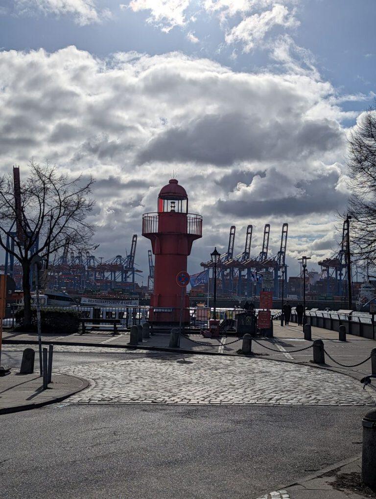 Signalfeuer an der Elbe