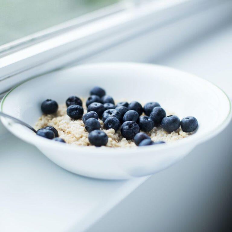 Blaubeeren im Frühstück